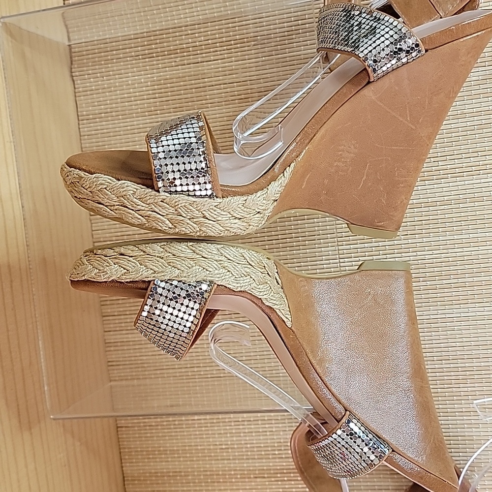 Stuart Weitzman Metal Mesh Platform Wedge Sandals sz8 - Picture 5 of 10